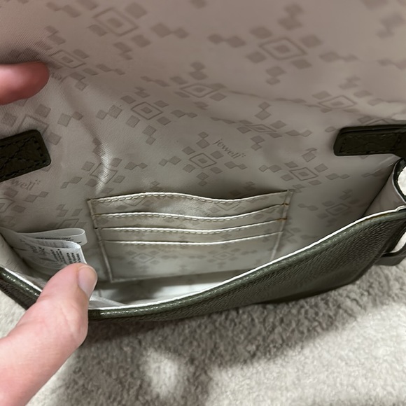 Thirty One Oh LaLa Olive Pebble Convertible Belt/Crossbody Bag, NWOT. - Picture 3 of 4